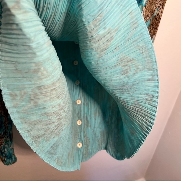 Vintage Great Cavalier by St. Paul Reversible Blouse Teal Floral Animal Print - Picture 11 of 12